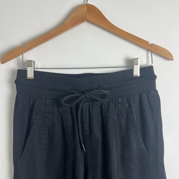 Quince Women's Black Vintage Wash Tencel Utility Jogger Pants High Rise Soft S - Picture 3 of 10